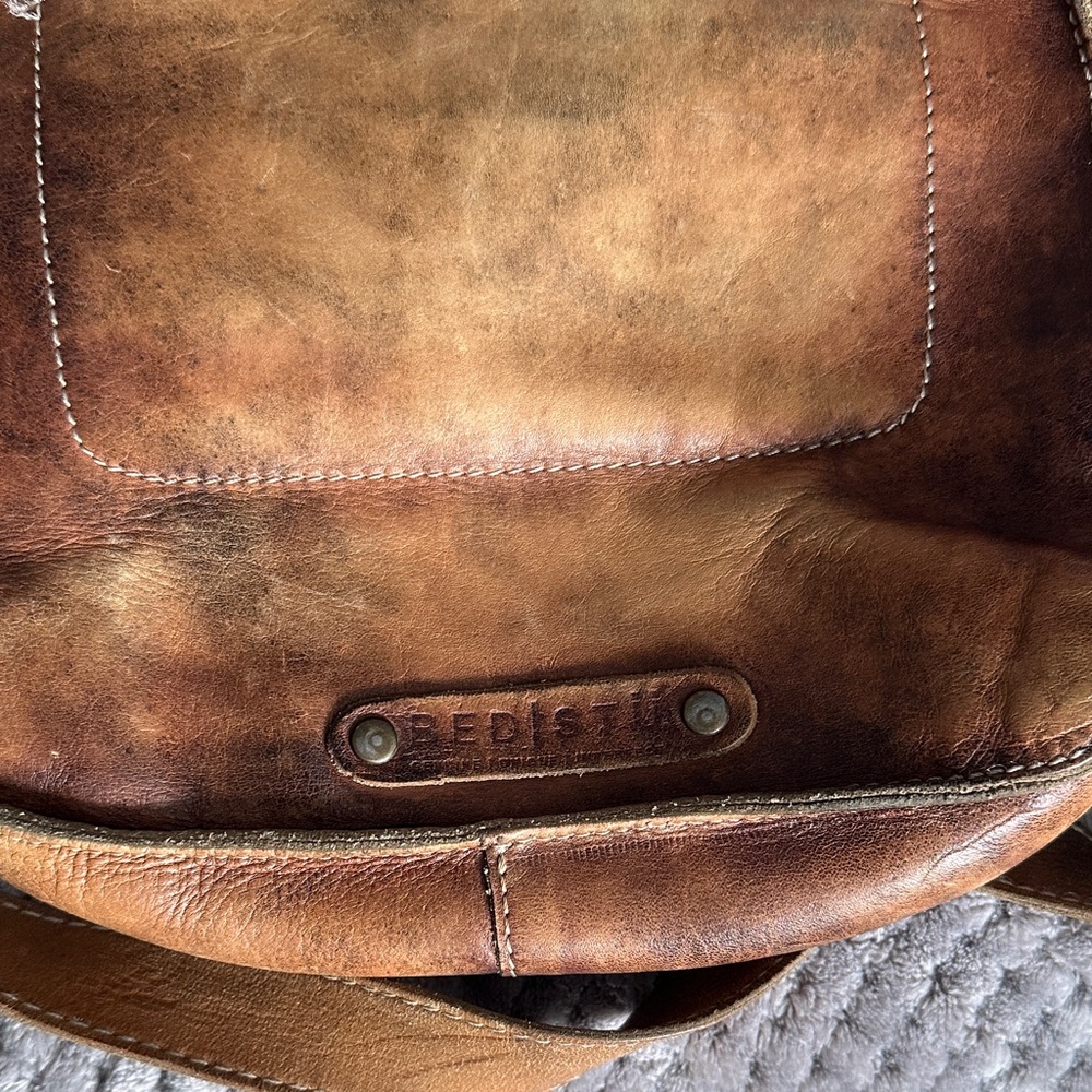 BED|STU Venice Beach Studded Leather Crossbody Bag - Picture 7 of 7